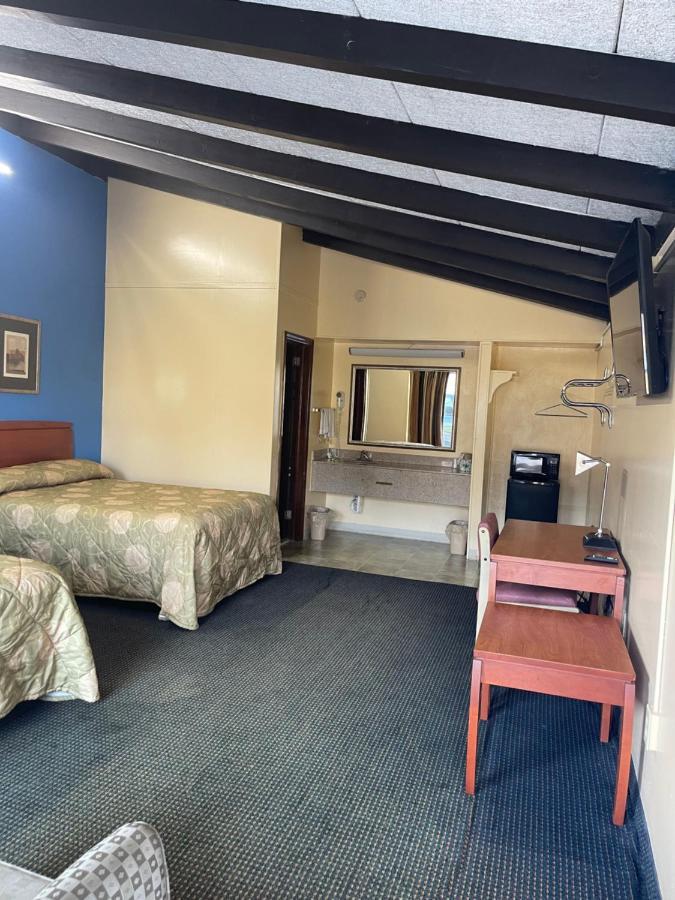 Budget Inn - Madison ภายนอก รูปภาพ